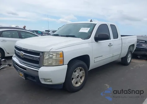 2011 Chevrolet Silverado 1500 Lt z USA, uszkodzony, nr VIN 1GCRCSE05BZ106834